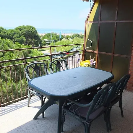 Apartment In Front Of The Beach Castelldefels Extérieur photo